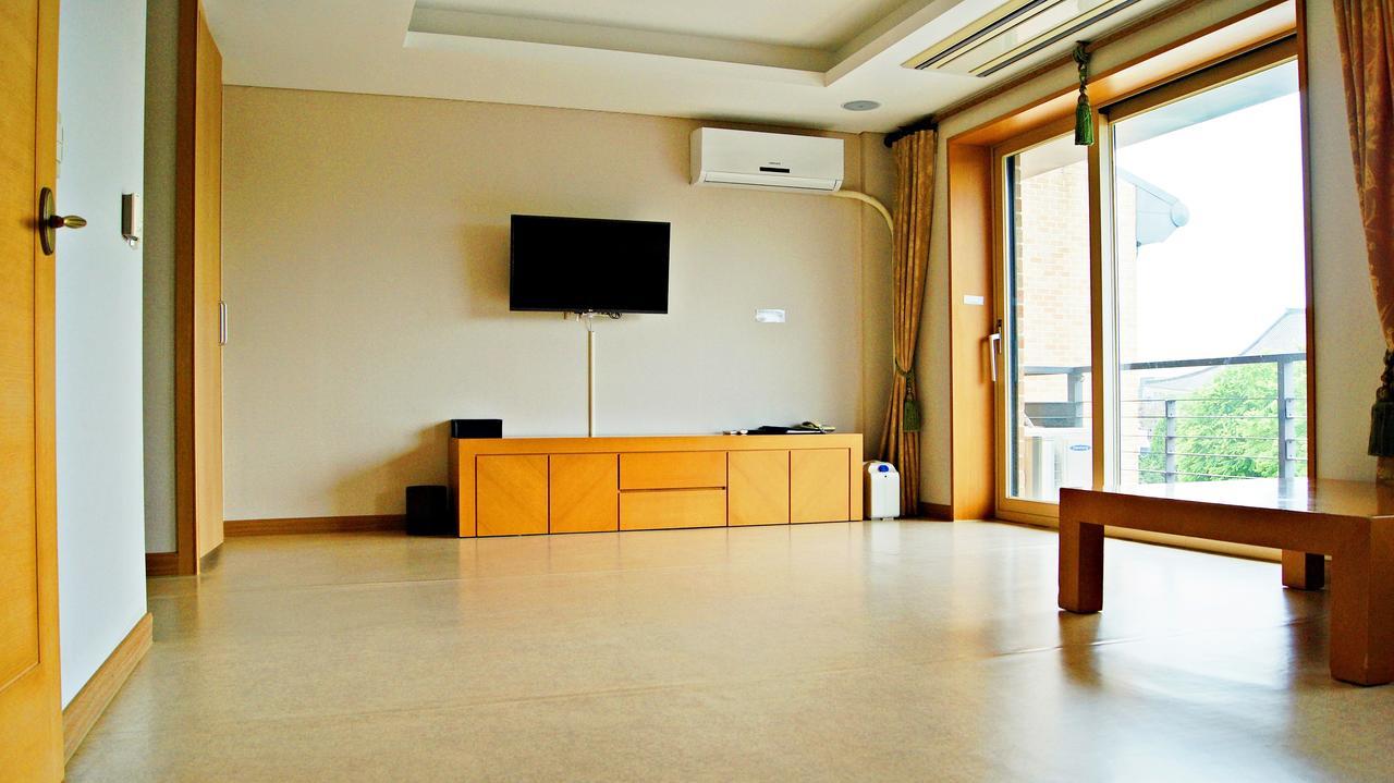 Hantan River Spa Hotel Cheorwon Экстерьер фото